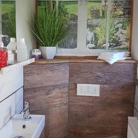 Neu Eingestellt-ruhige Ferienwohnung Auf Der Sickingerhohe Mit Tollem Wintergarten Herschberg
